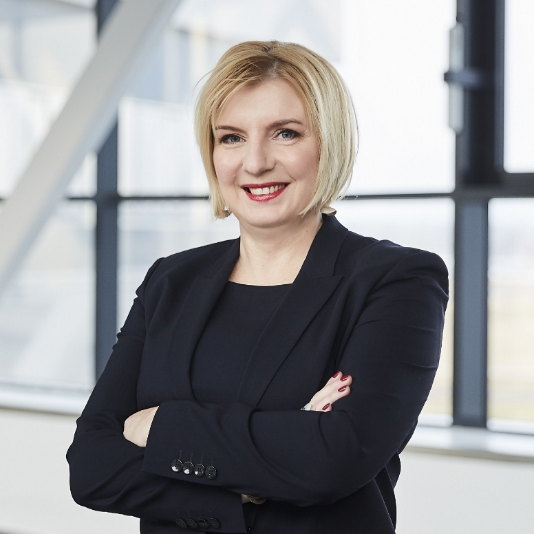 Kinga Németh Mitglied des Vorstands für Personal und Organisation