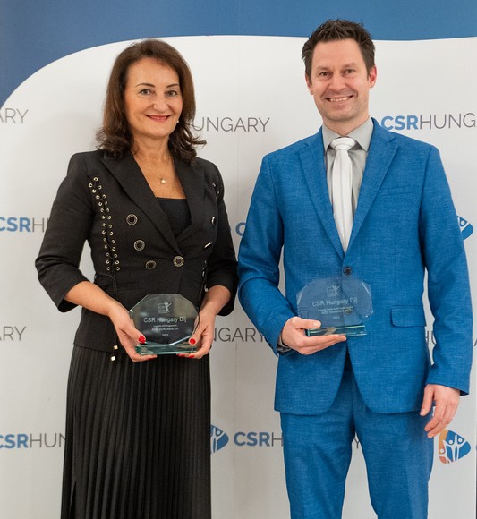 CSR award, Mónika Czechmeister and Péter Éliás on the picture